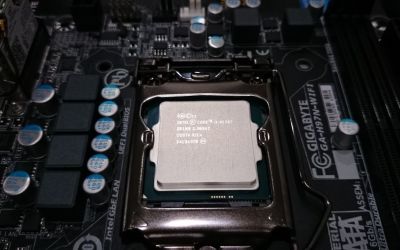 Ξεκινήστε με την εγκατάσταση του επεξεργαστή